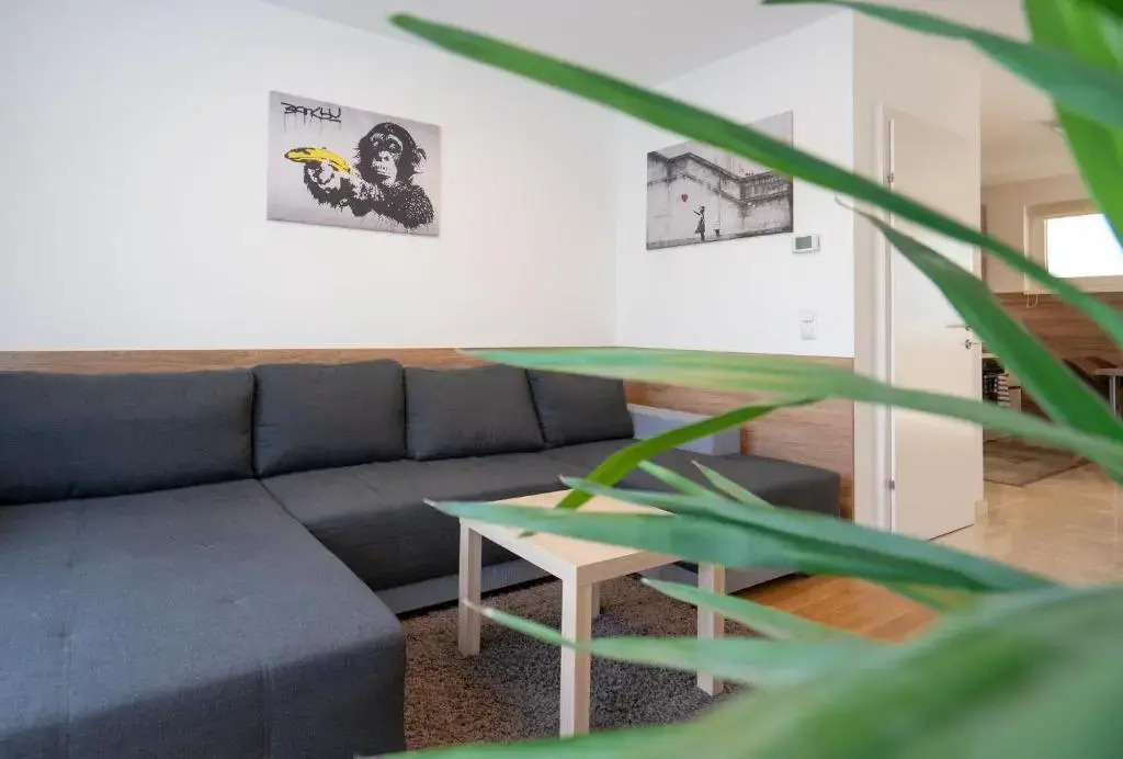 Donaufeld Living - Modernes und helles Apartment
