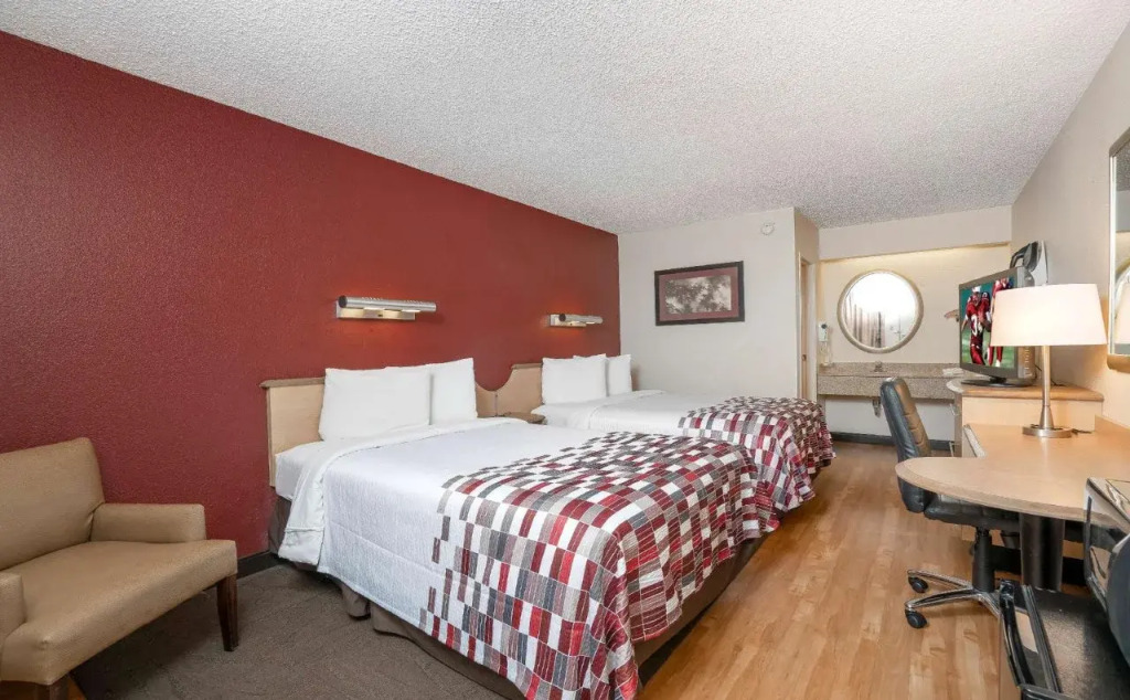 Red Roof Inn - St Louis St Charles