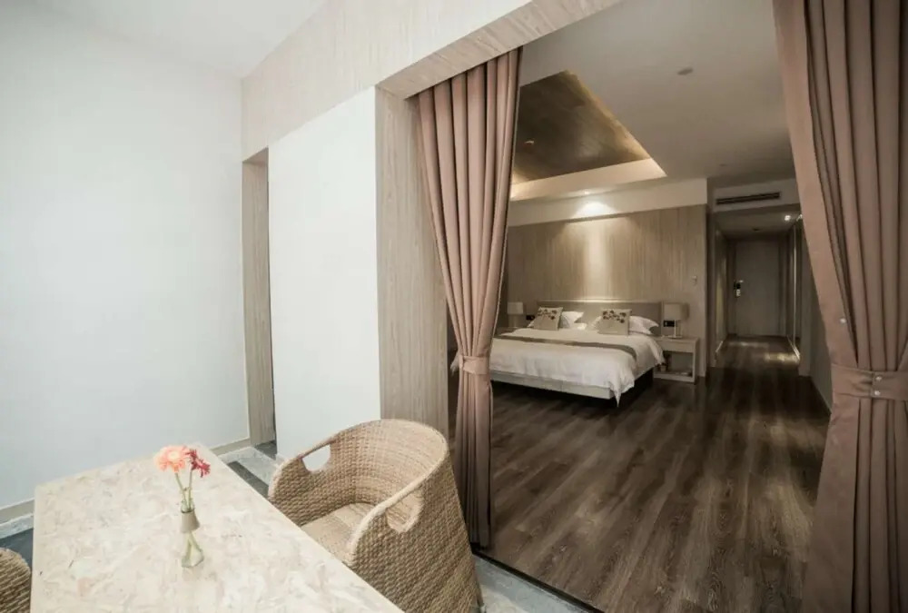 Tang House Hotel
