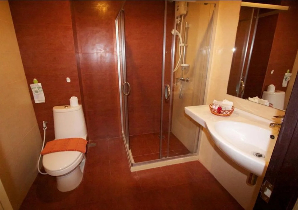 Toto Residence