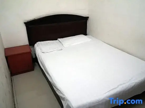 Xiantao Haojie Hotel