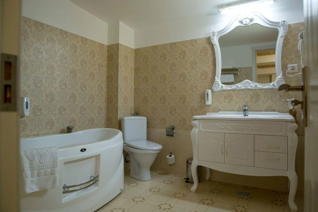 Hotel Helin Central