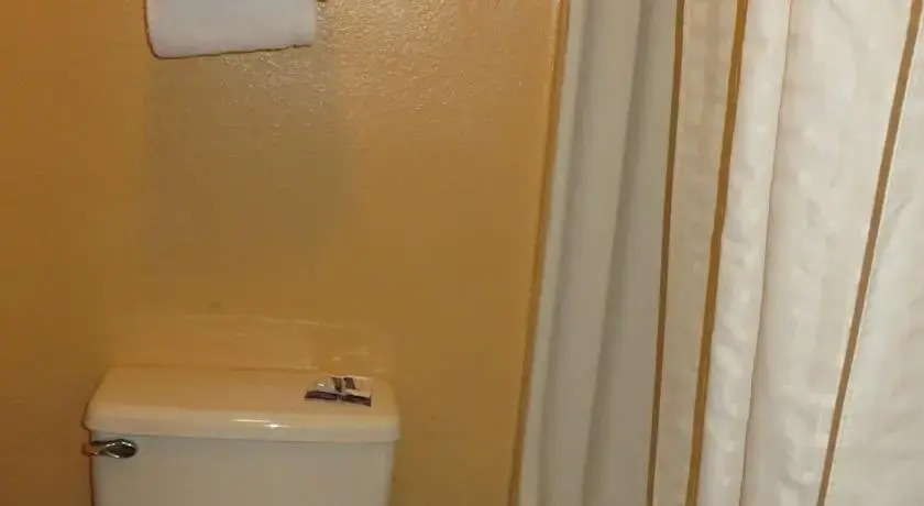 Economy Inn & Suites Joplin