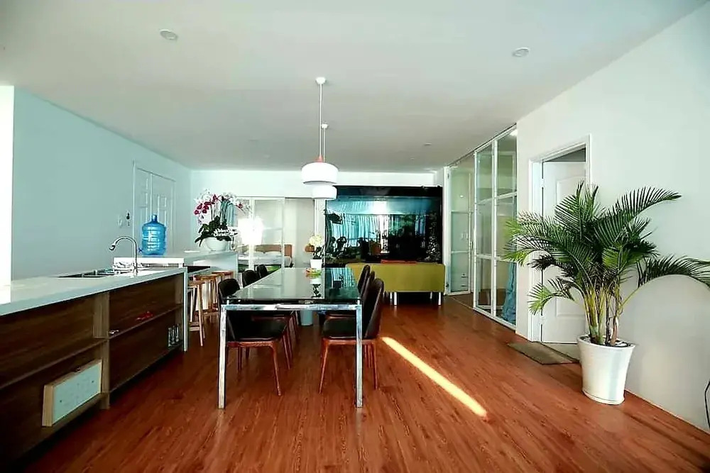 SunEx Luxury Apartment
