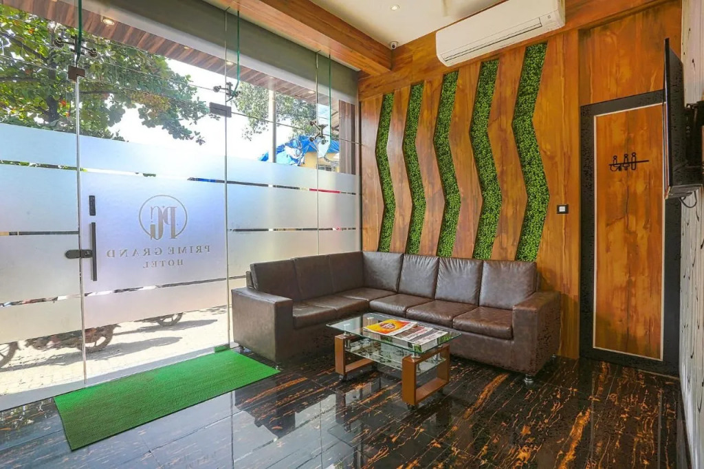 FabHotel Prime Grand