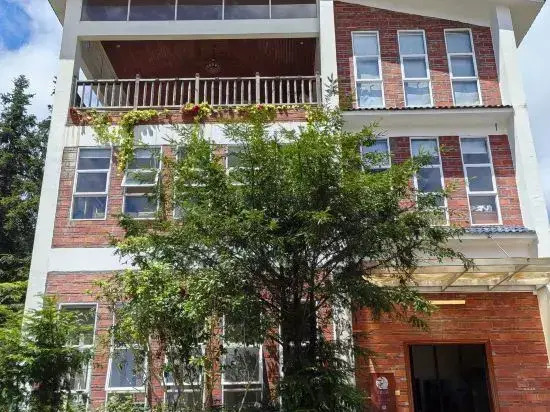 Nankunshan Caiqingshanju Younan
