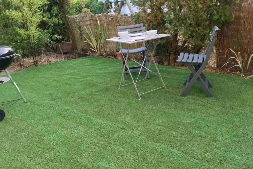 Studio Occitanie 20 M2 Tout Equipe Avec Jardin