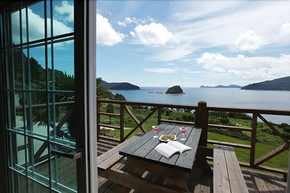 Geoje Ocean Palace Pension