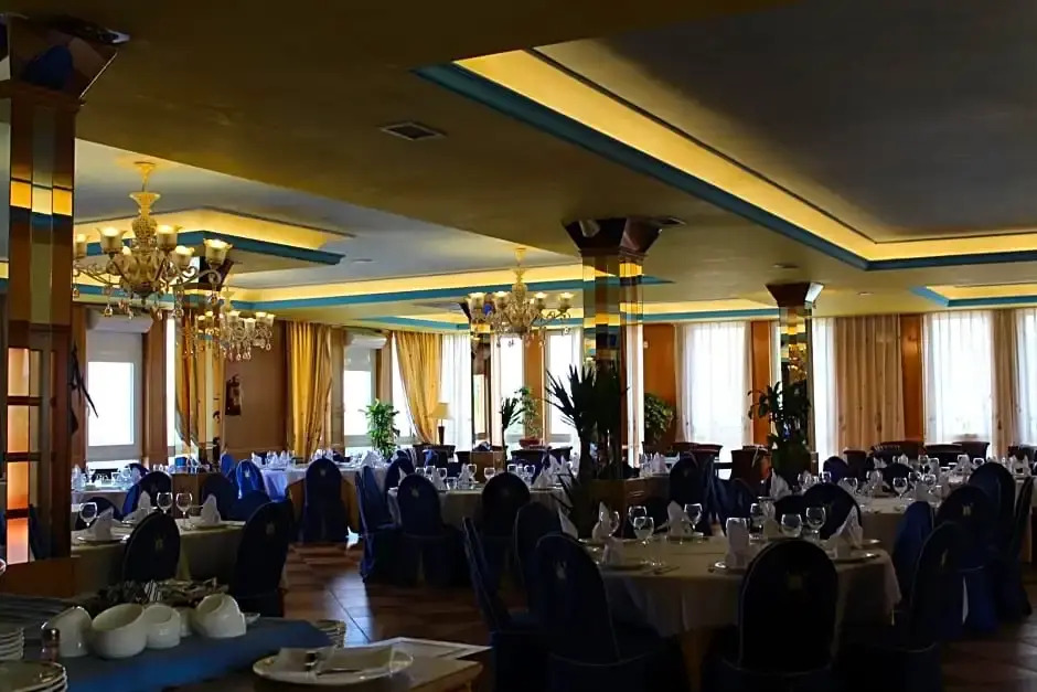 Hotel Sierra Oriente