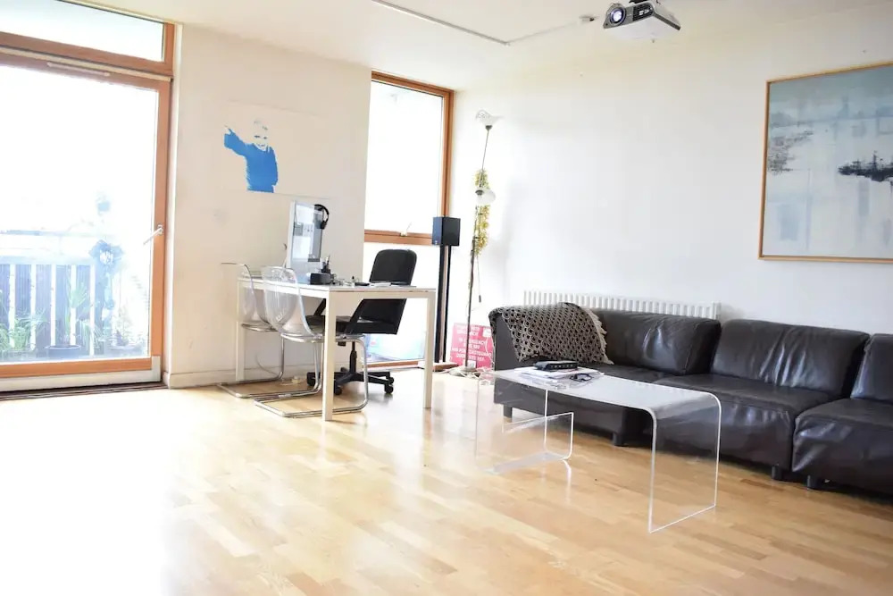Lovely 1 Bedroom Apartment Near Canary Wharf