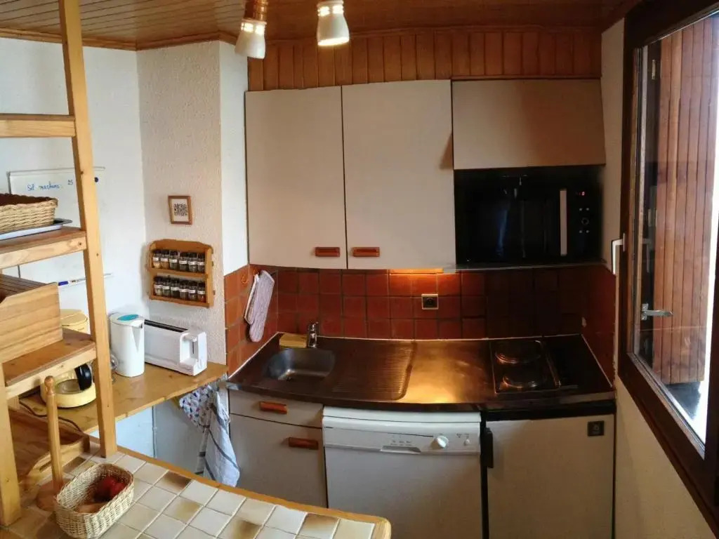 Appartement Montgenèvre, 2 pièces, 5 personnes - FR-1-445-35