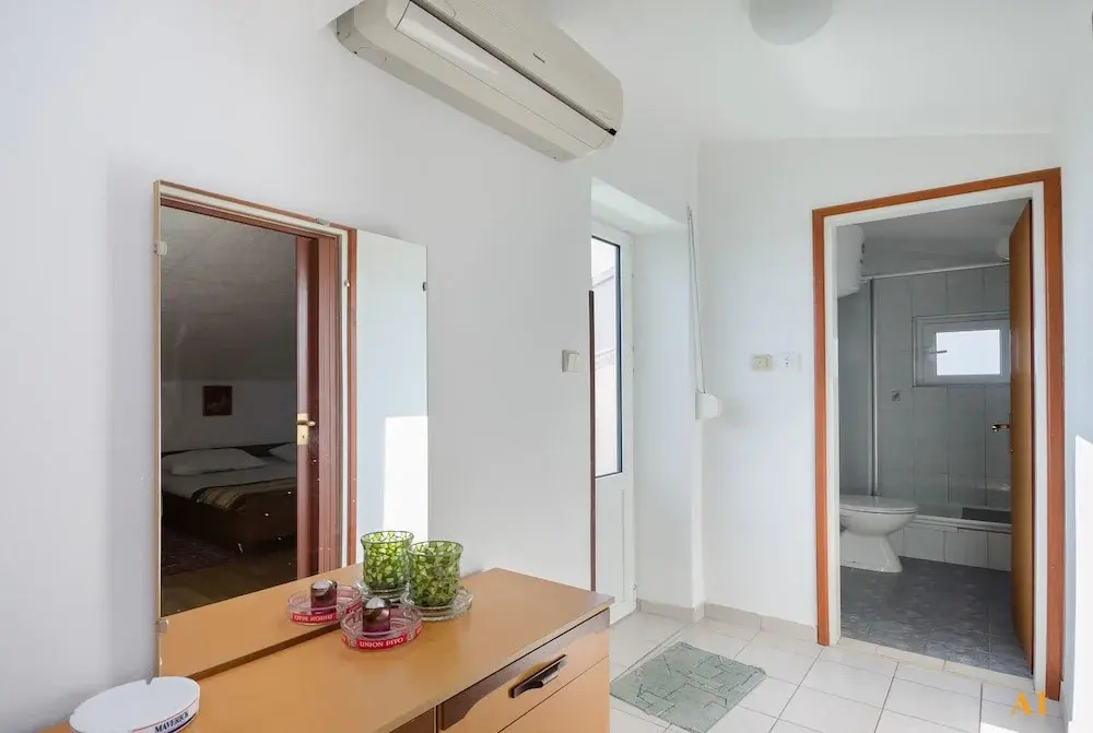 Apartments and Rooms Kata