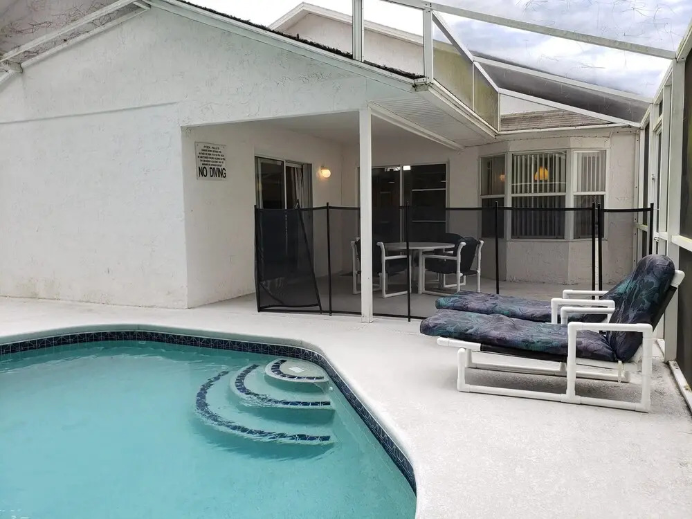 Windward Cay 4707