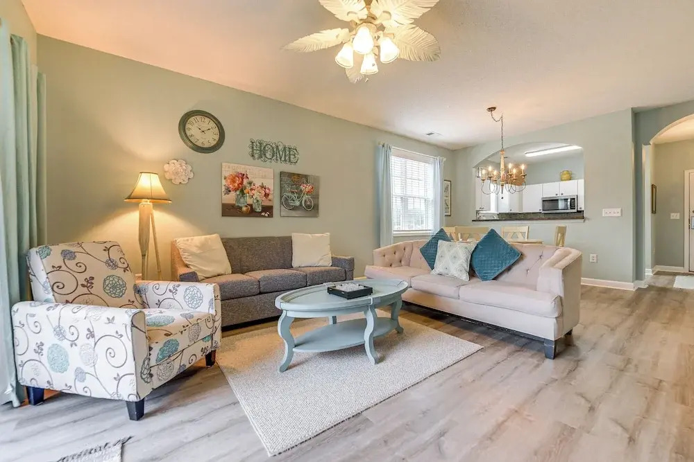 3 Mi to Ocean: North Myrtle Beach Condo w/ Balcony