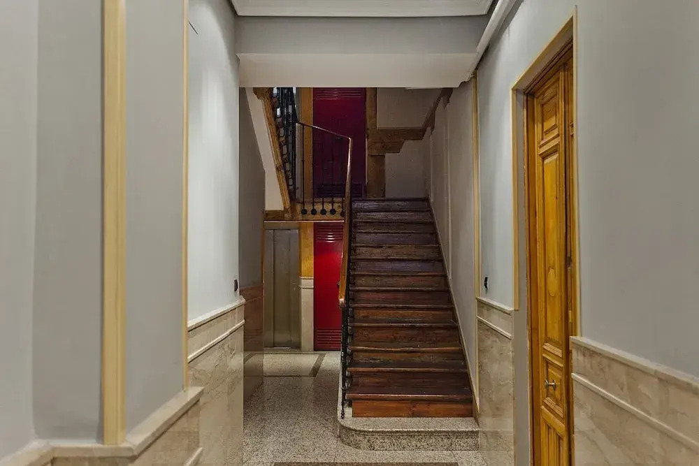 Fuencarral Apartments by Flatsweethome