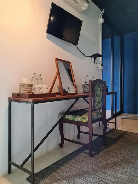 Hand Hotel