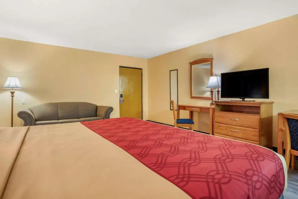 Days Inn Evergreen