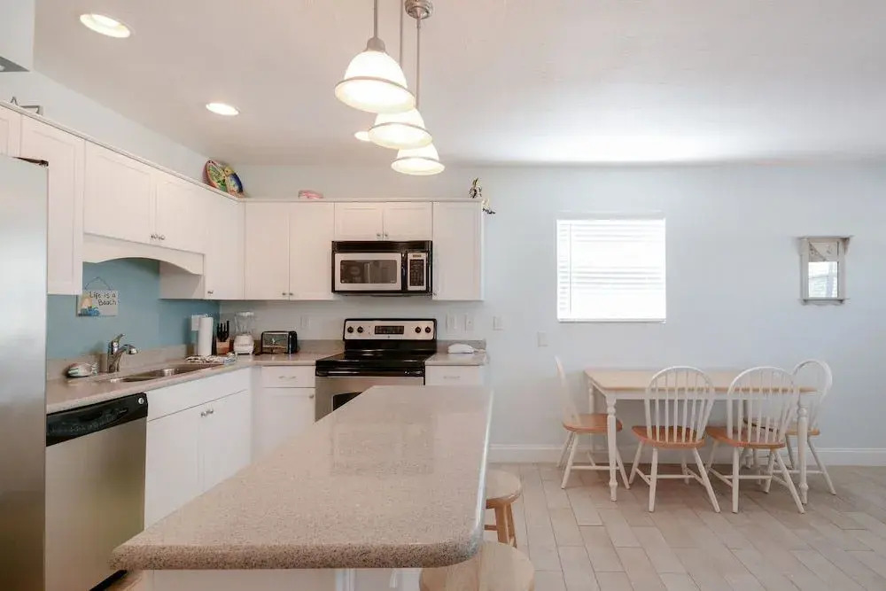 819 25th - Avenue Home by RedAwning