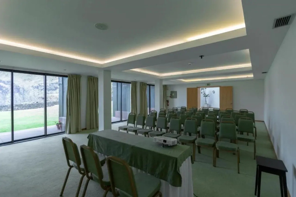 Caloura Hotel Resort