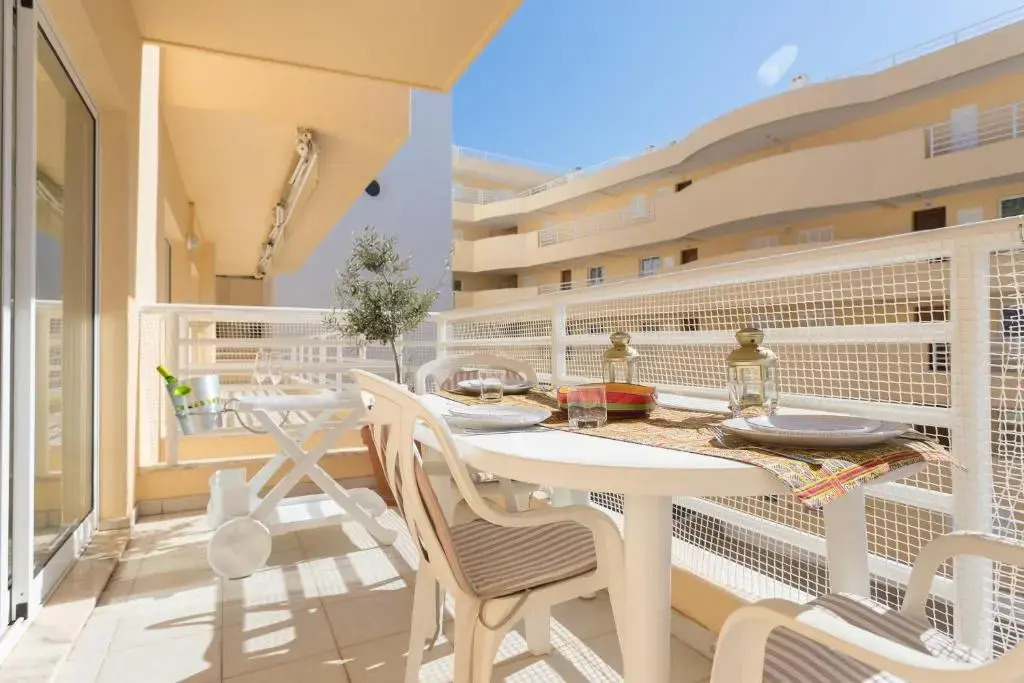 FLH Vilamoura Marina Apartment with Pool