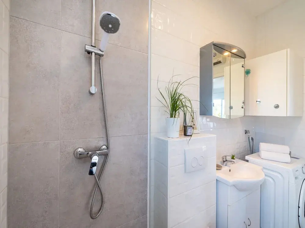 Apartments Maialena-modernly Furnished and With Nice Garden