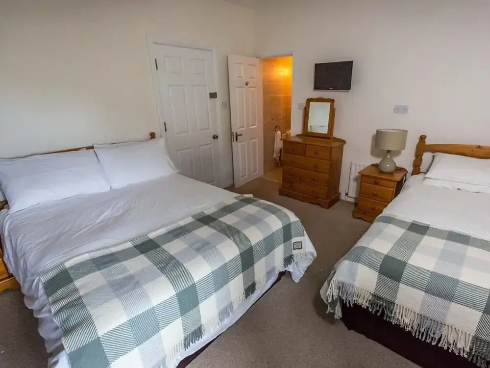 The Beach Days Bar & B&B