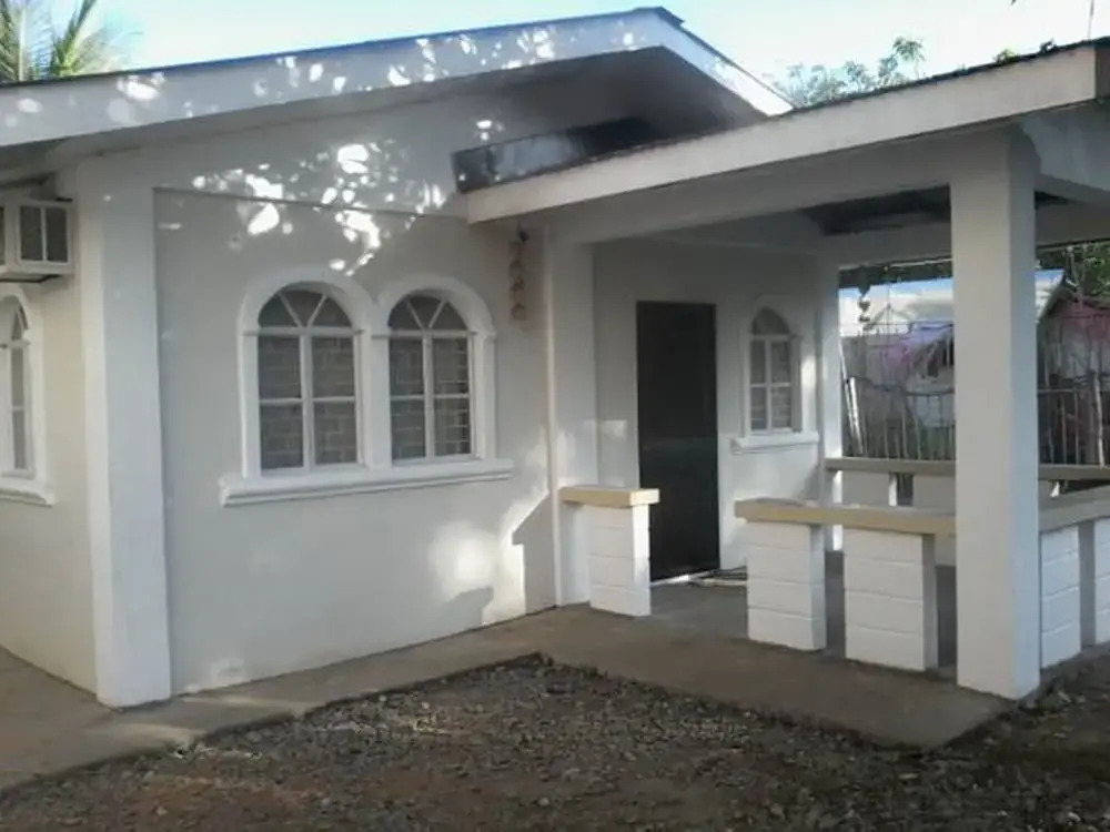 Czarina Transient House