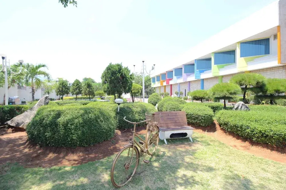 Airy Bandara Ahmad Yani Arteri Utara D4 Semarang