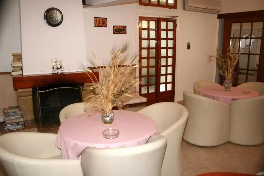 Lovely Holidays Hotel