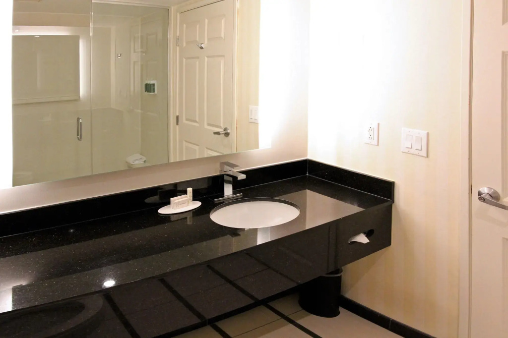 Fairfield Inn & Suites by Marriott Charleston Airport/Convention Center