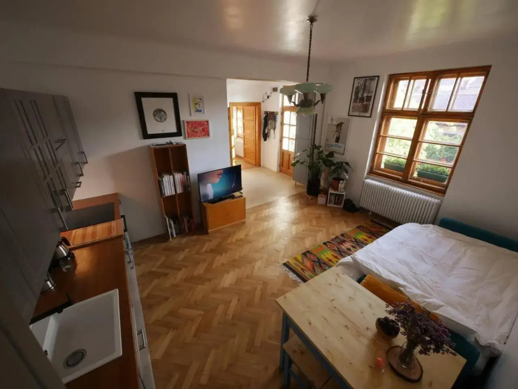 Good mornings apartment