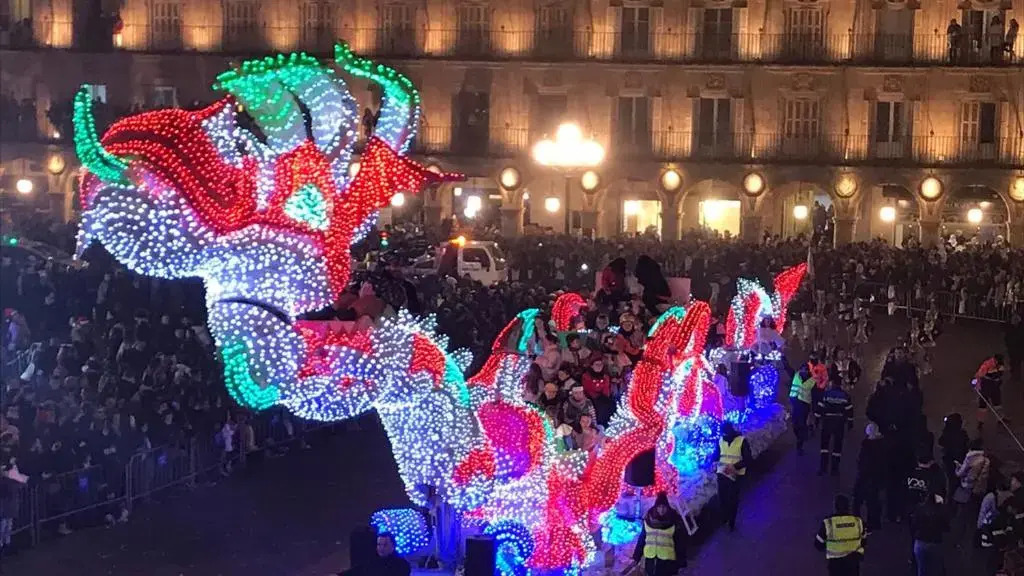 Calle Toro 2, 1º con balcones a la misma Plaza Mayor!!