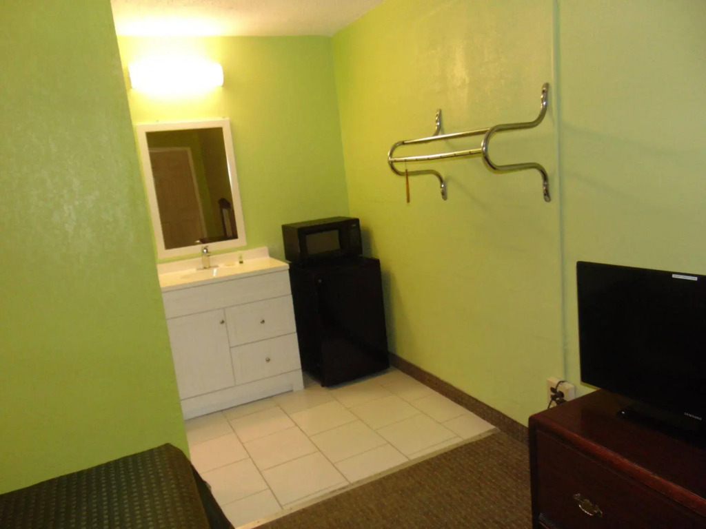 Westbrook Motel