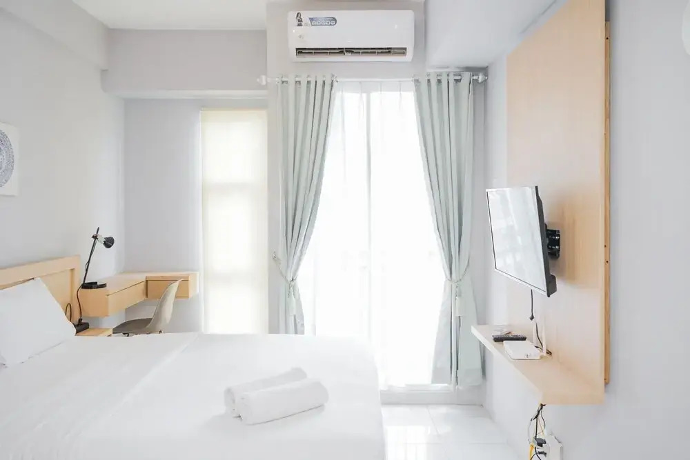 Well Furnished Studio Akasa Pure Living Apartment