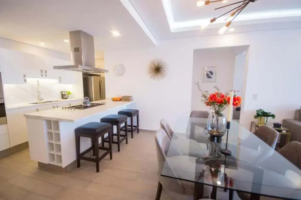 Real View Towers E208 by Casago