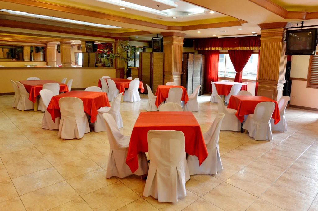 Paladin Hotel