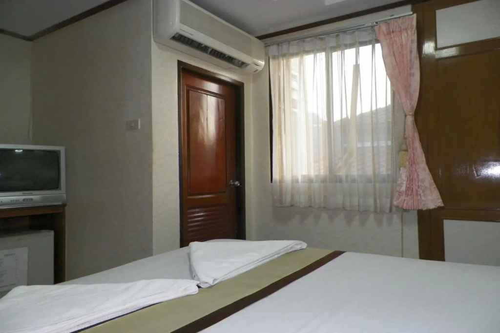 Natacha Hotel