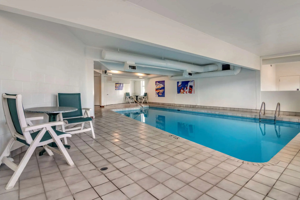 Coast Penticton Hotel