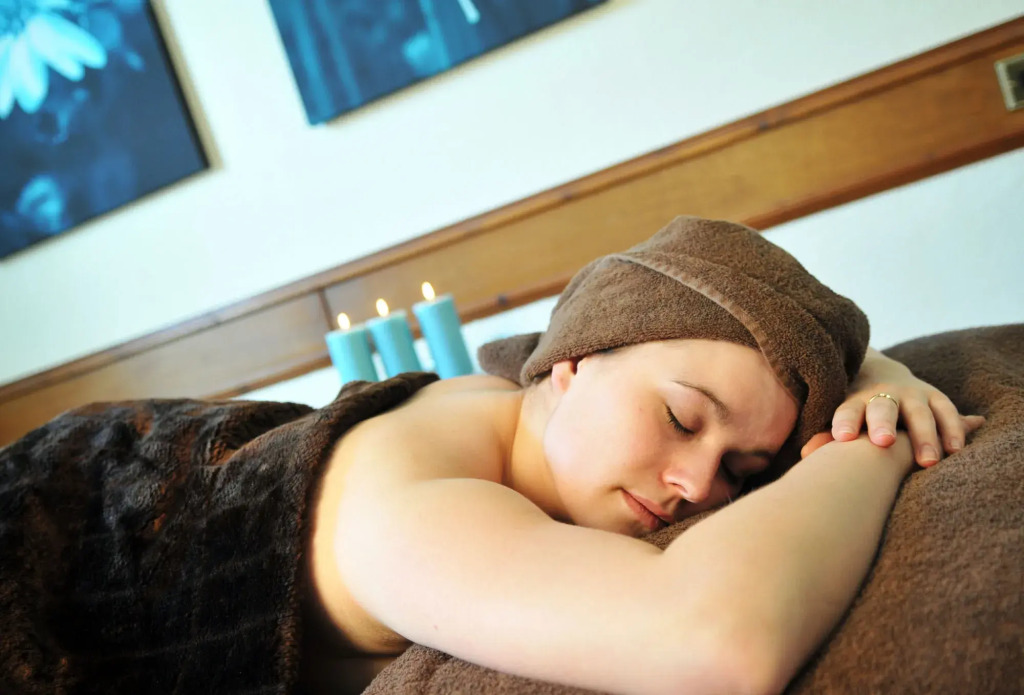 Royal Marine Hotel, by Highland Coast Hotels