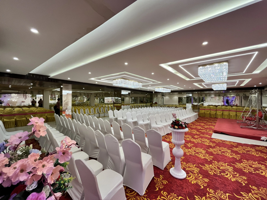 Galaxy Club & Hotel