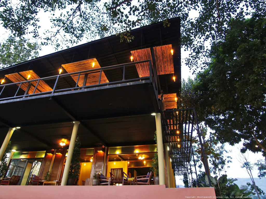 Boutique Raft Resort, River Kwai