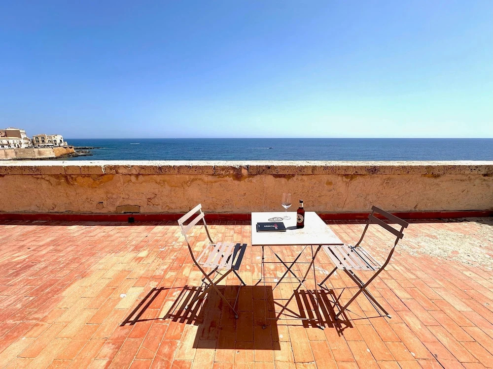 Ortigia Terrazza Su Due Mari
