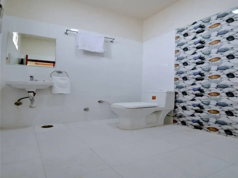 Panchsheel Plaza By OYO Rooms