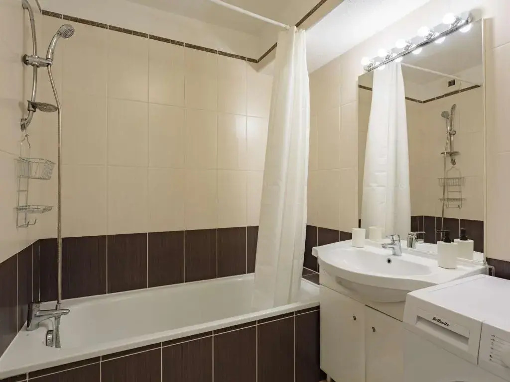Appartement Saint-Jean-de-Luz, 2 pièces, 4 personnes - FR-1-4-614