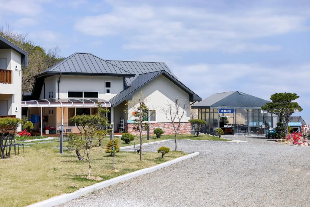 Samcheok Yonghwa Silkroad Pension