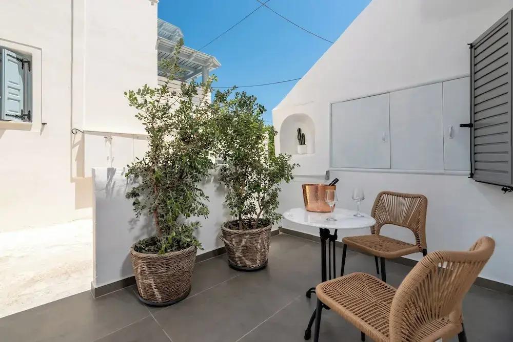 AquaLung Suites