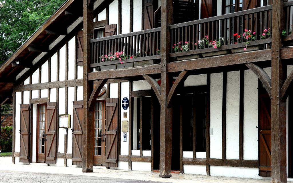 Auberge des Pins - Teritoria