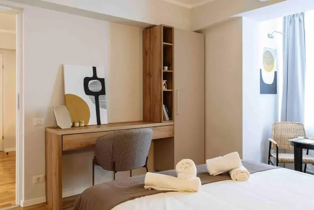 Stunning Views 2BR Intercontinental Flat