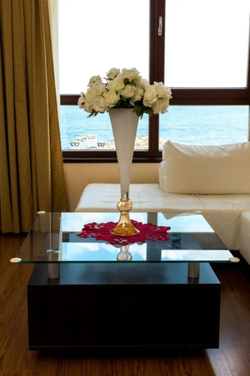 Europroperties Sirena Apartaments