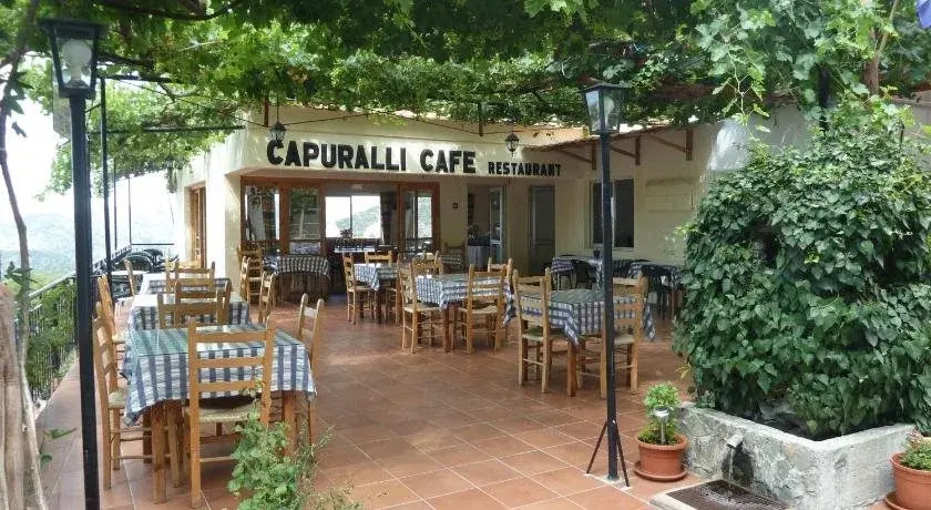 Capuralli Hotel